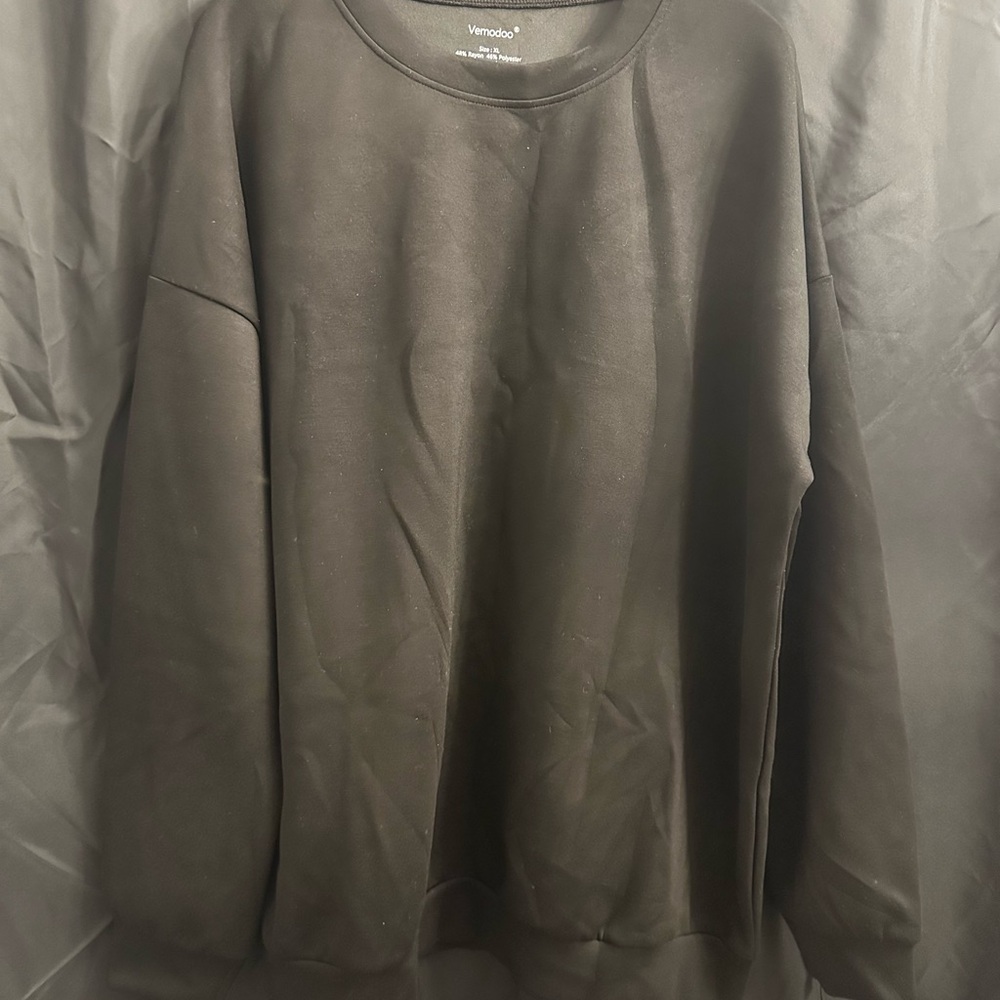 Women's Black Crew Neck Sweater